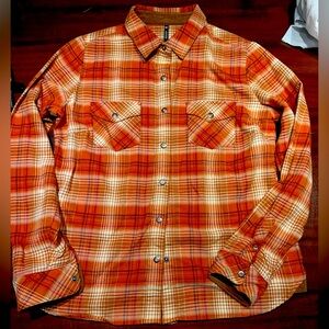 Kuhl women’s button down flannel. Size small